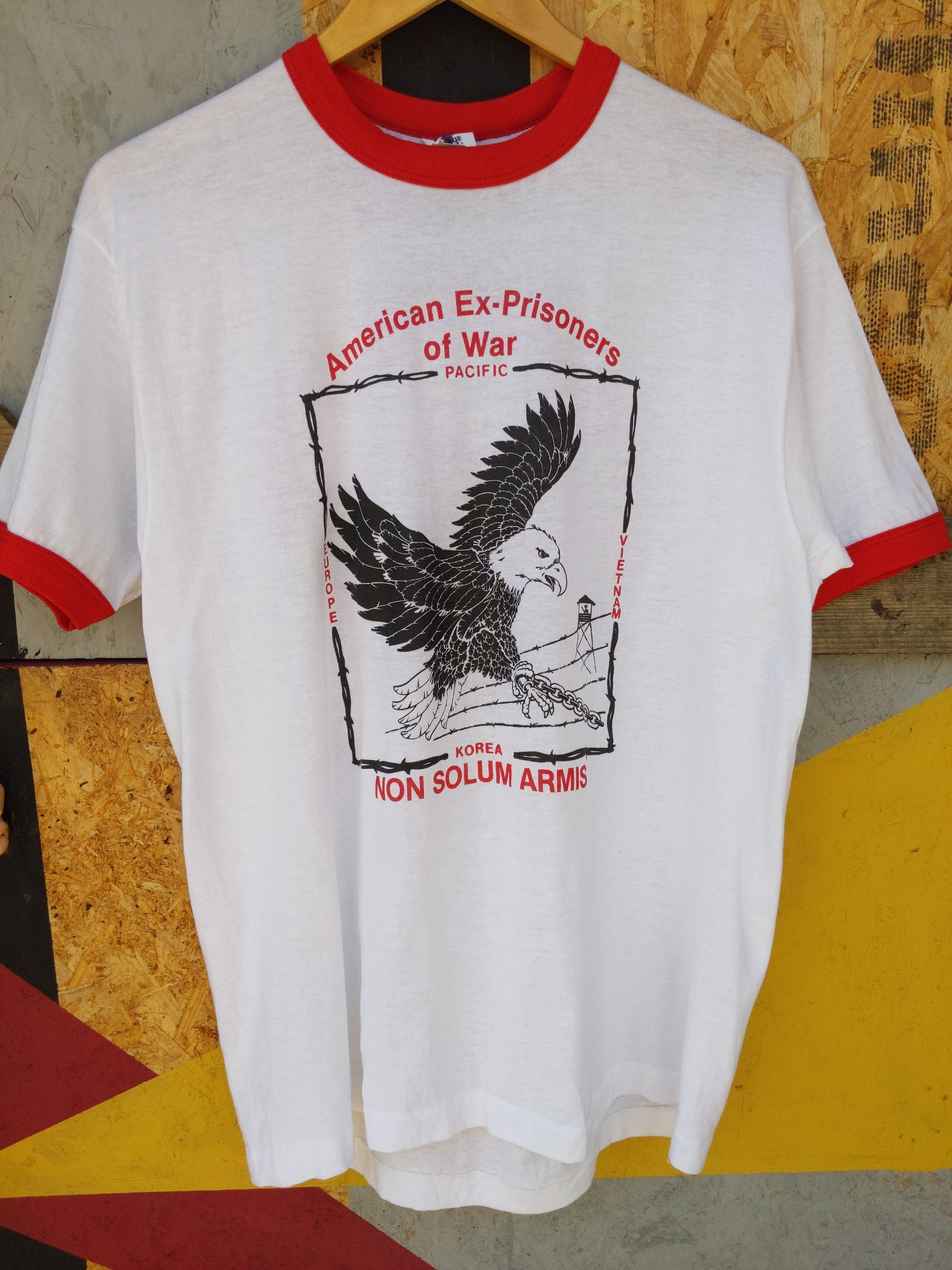 Retro American ex-prisoners of war t-shirt M/L