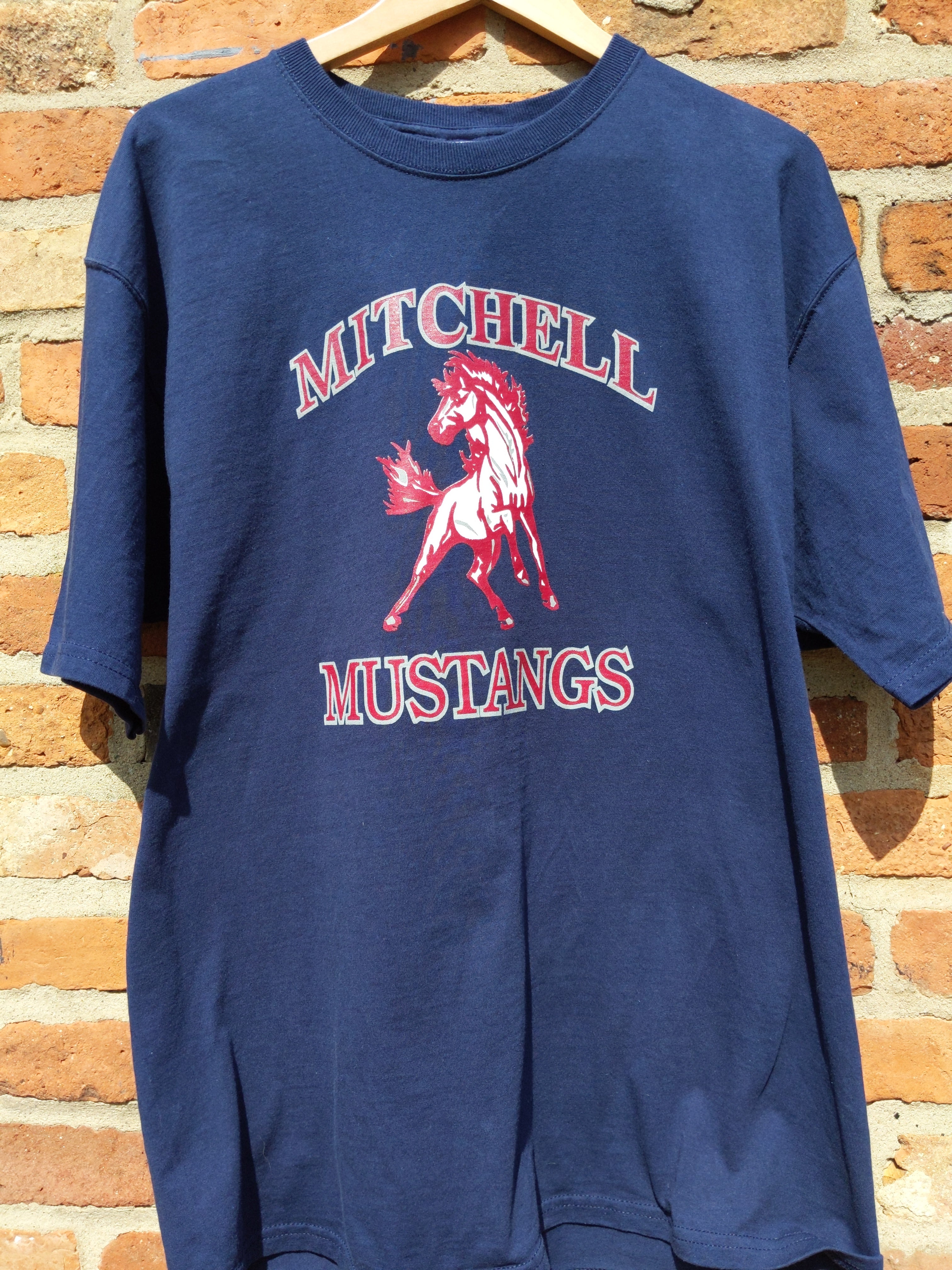 Retro Mitchell Mustangs t-shirt XL