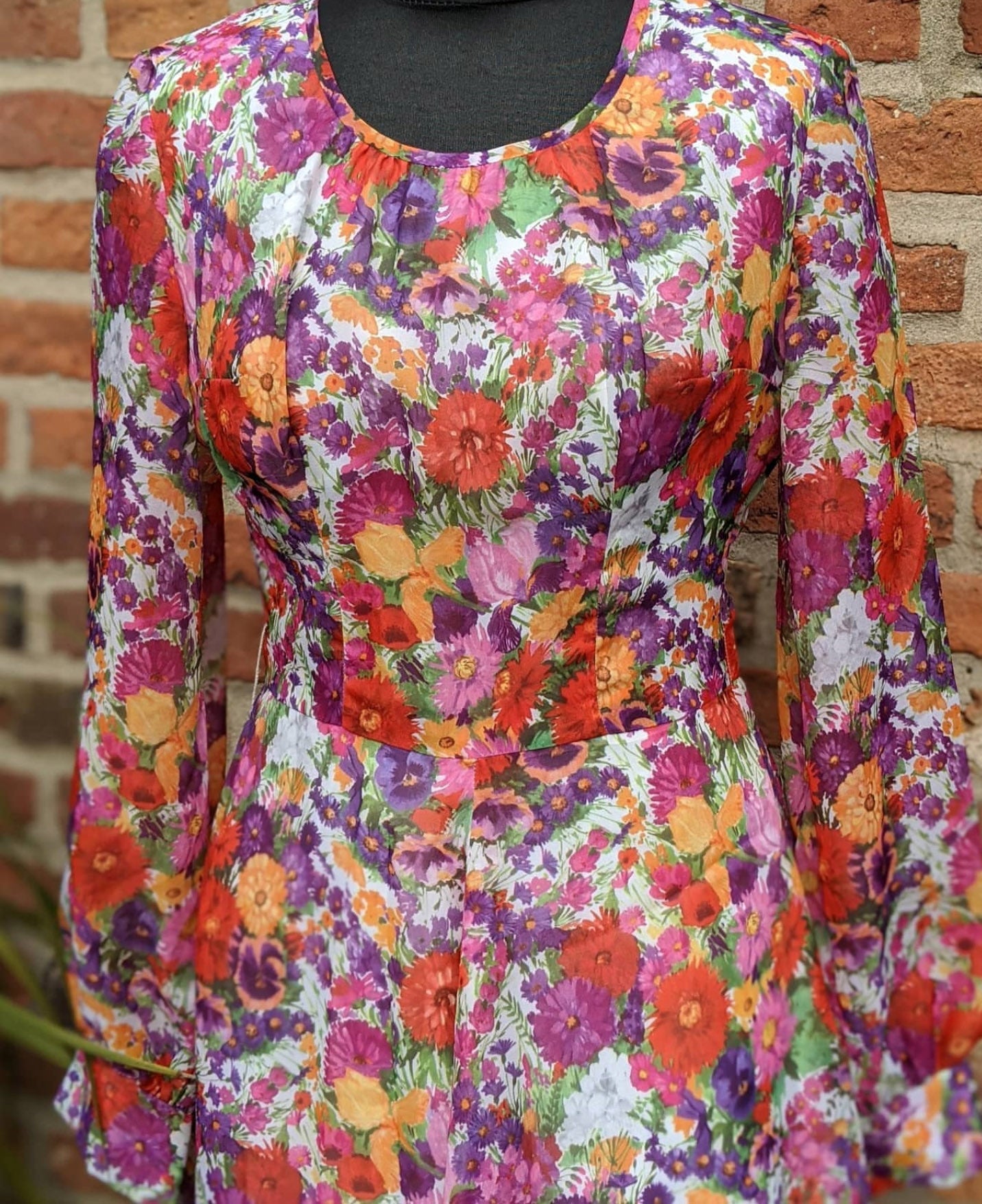 Vintage garden print dress, approx size 10