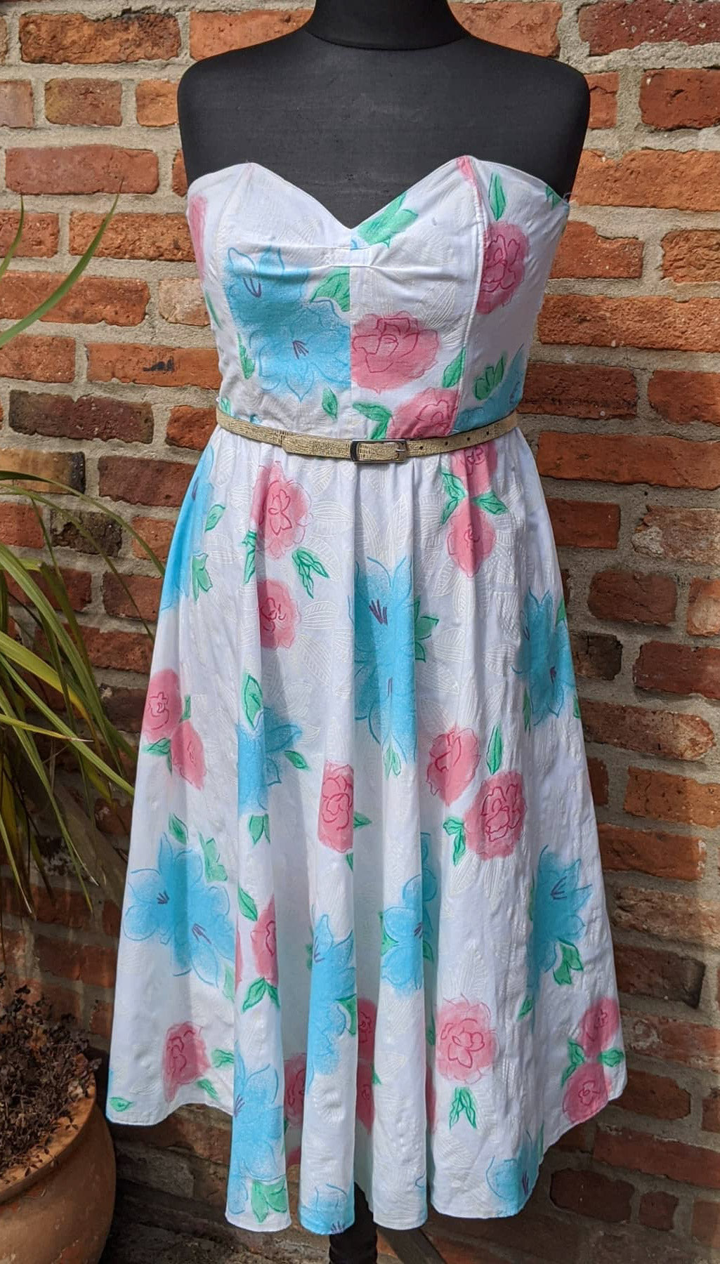 80s does 50s floral strapless dress approx size 16