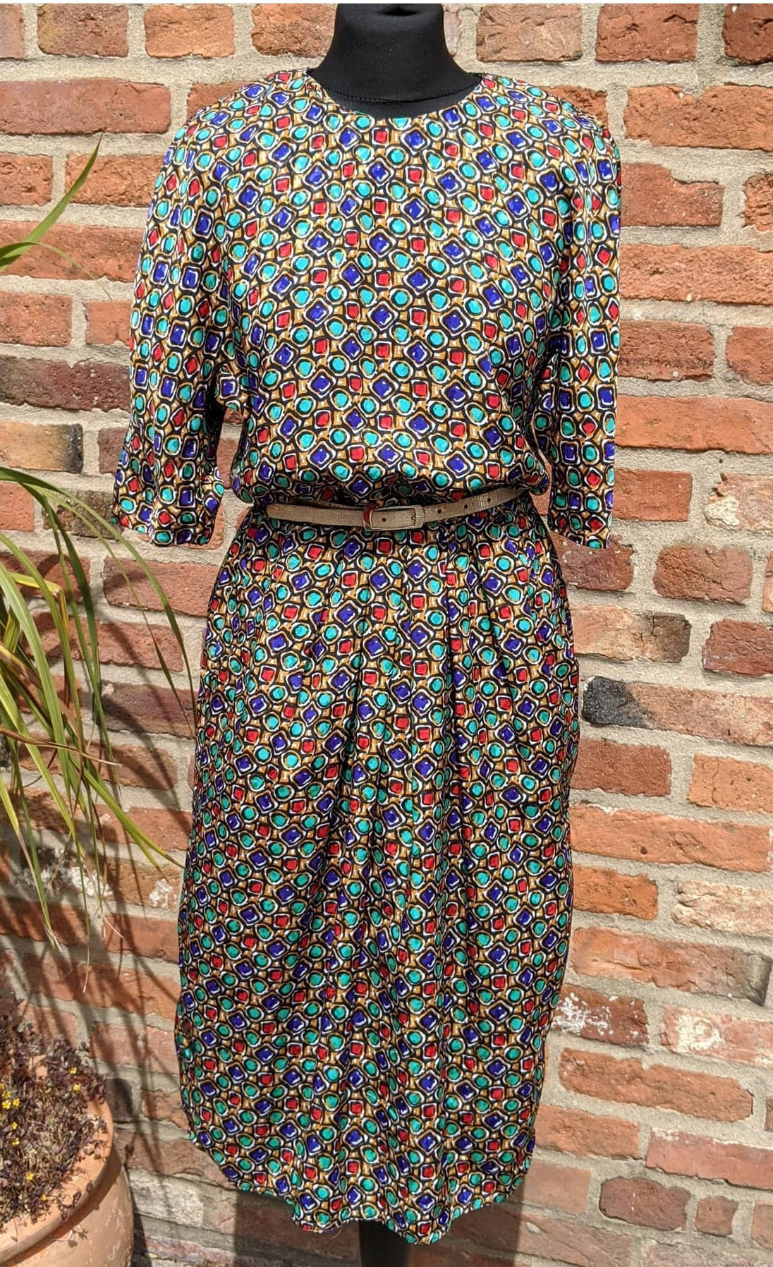 Vintage circle print poly dress