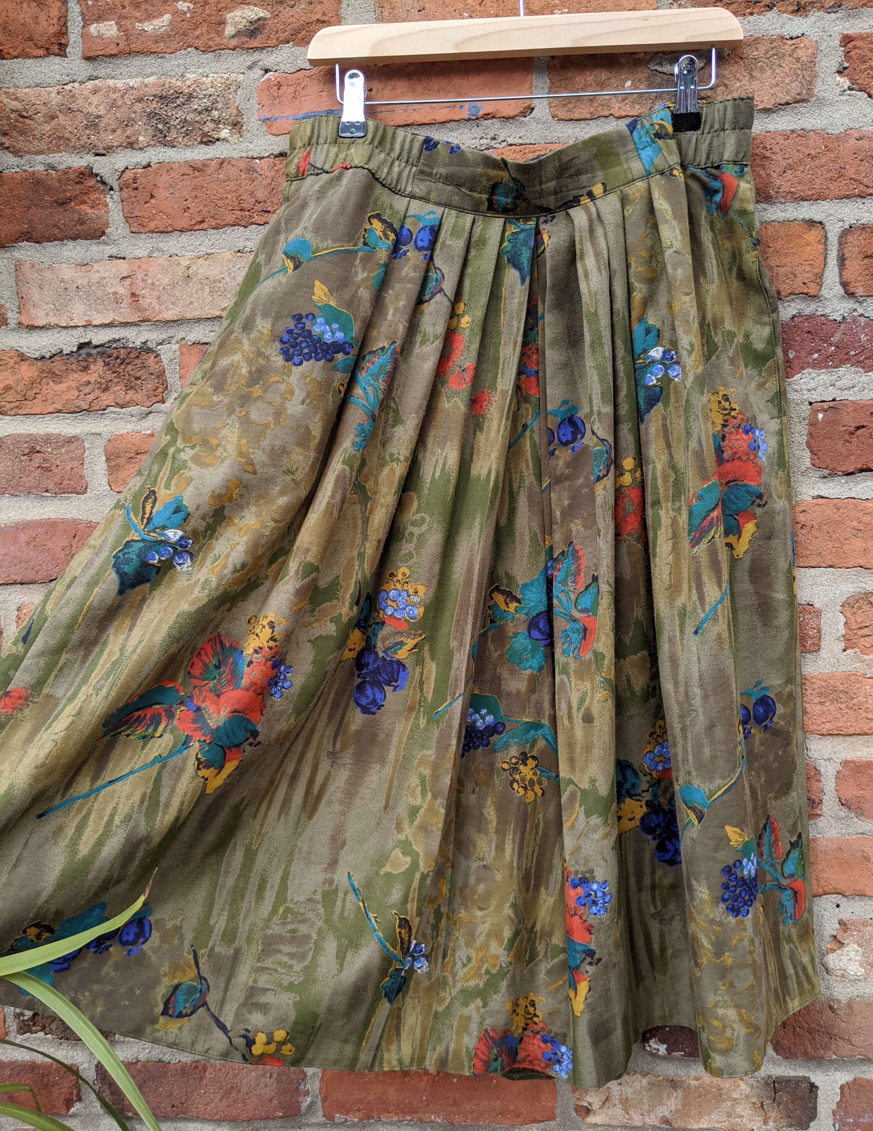Khaki floral culottes waist 33-34"