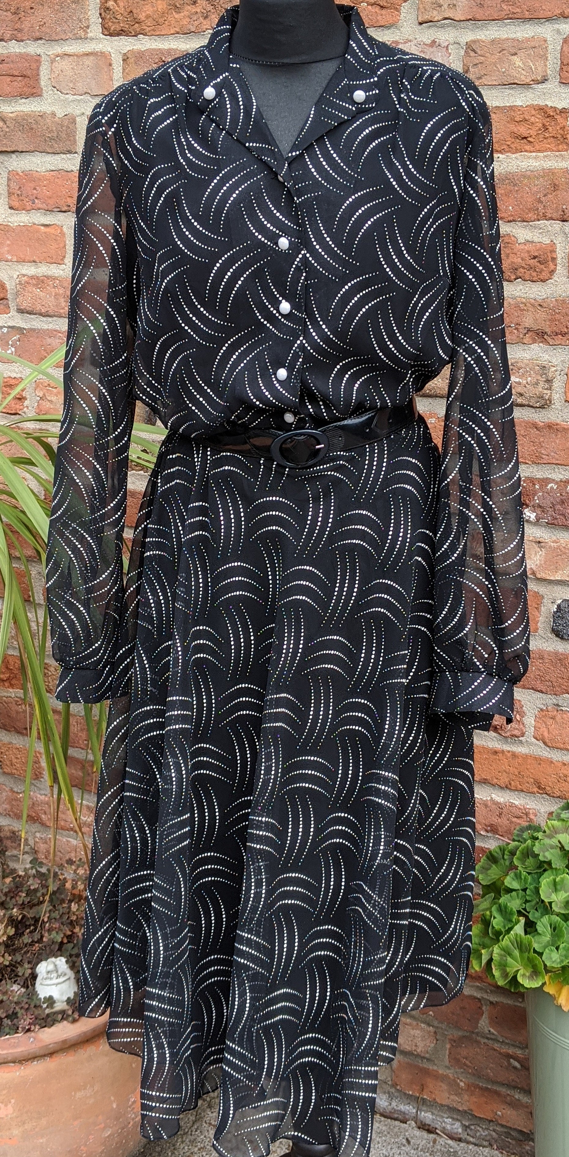 Black & white patterned 80s midi dress size 14/16