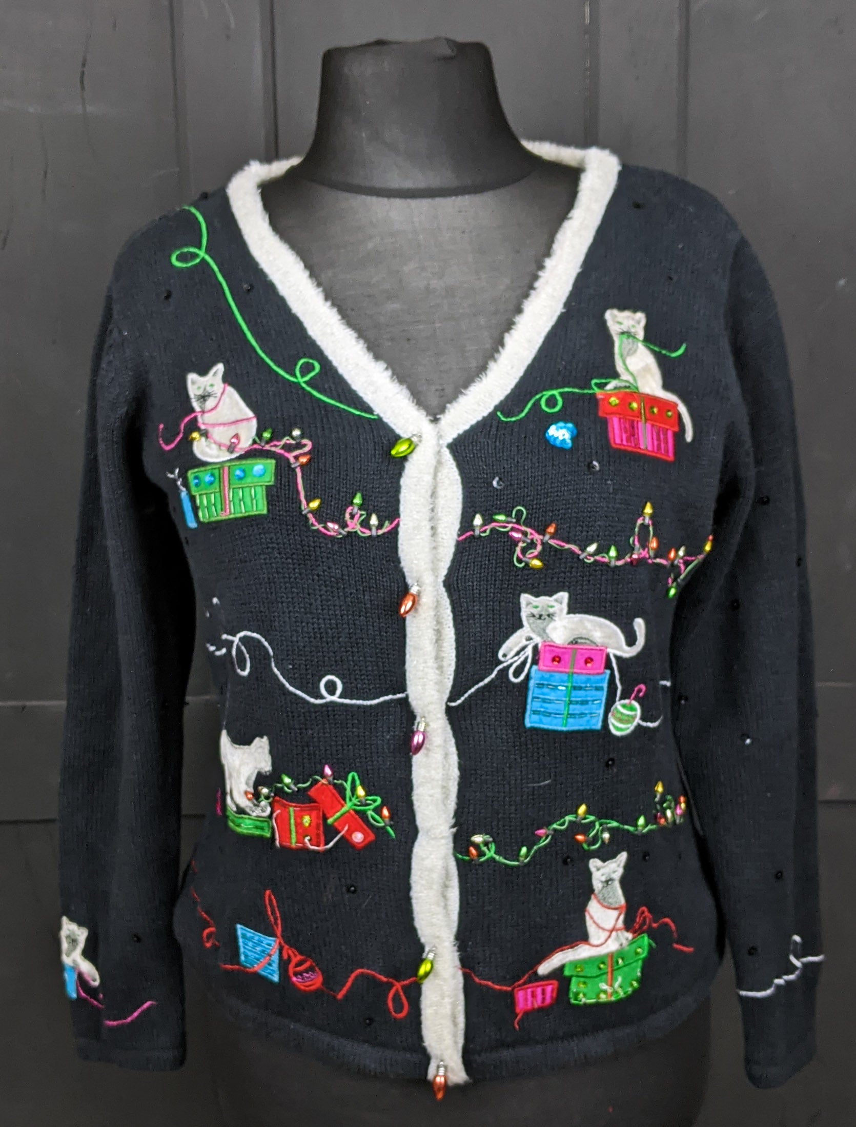 Crazy Christmas cat cardigan size M