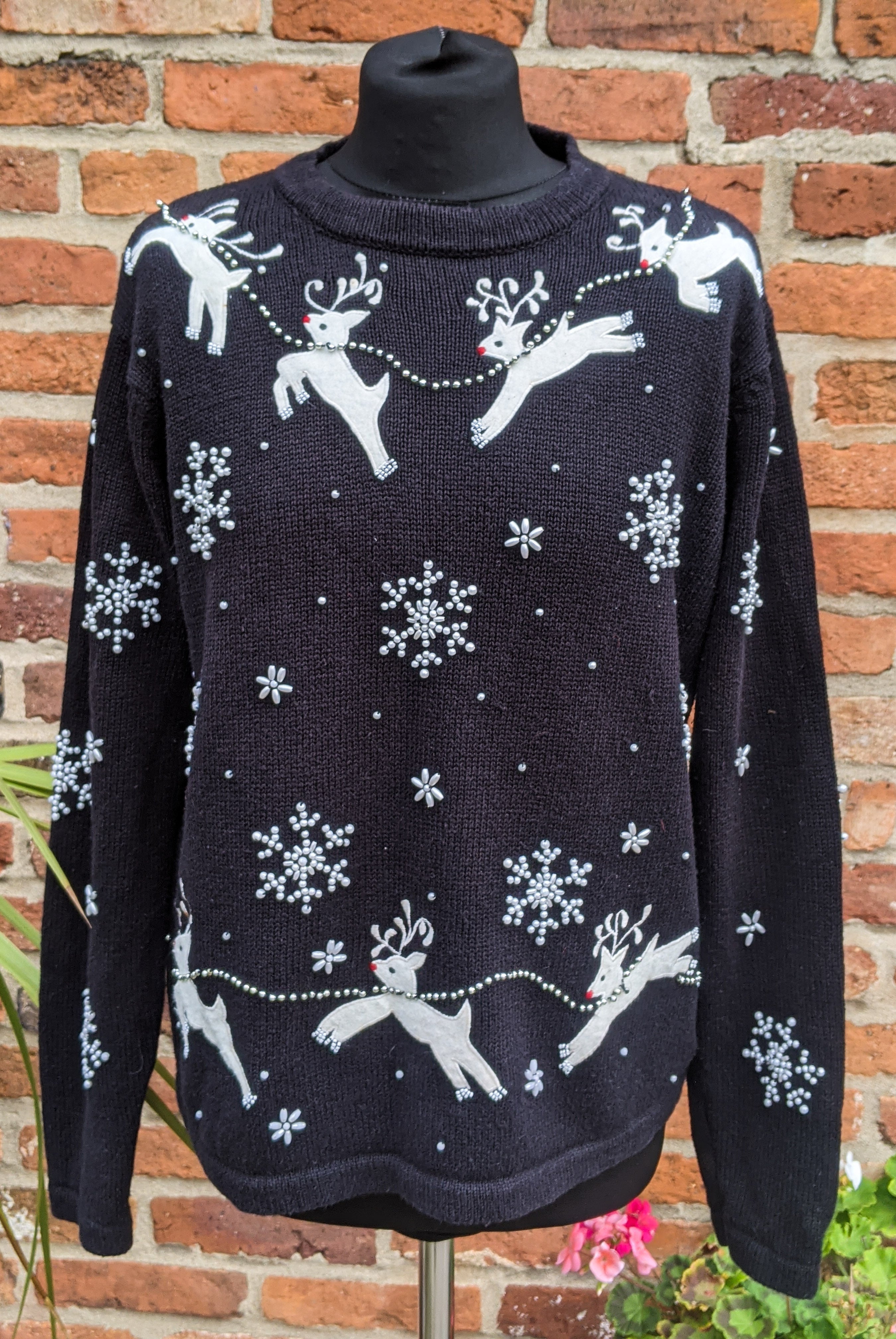 Beaded reindeer cotton Christmas jumper size L item805