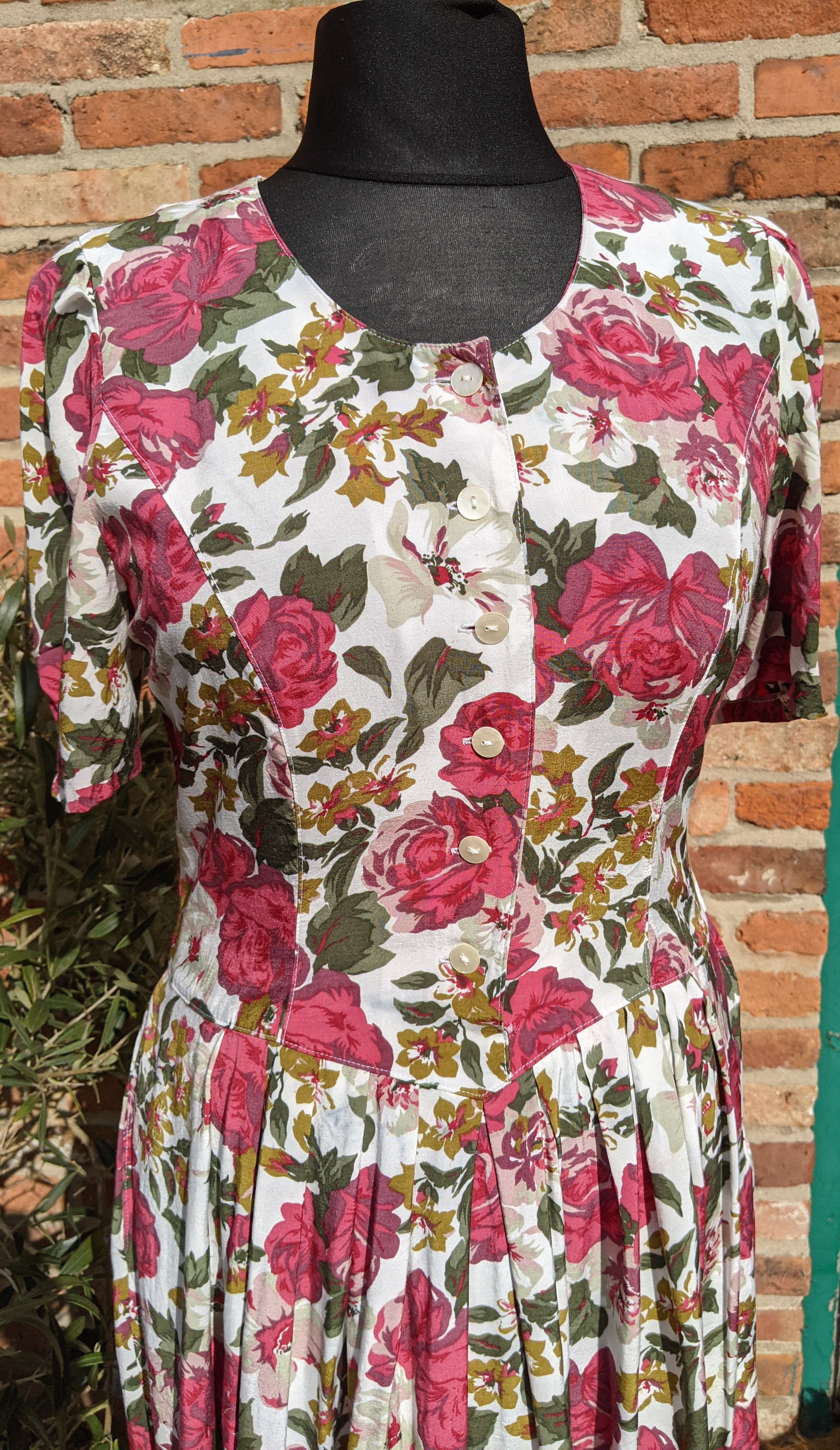 90s rose print button through dress approx sz A69 item A69